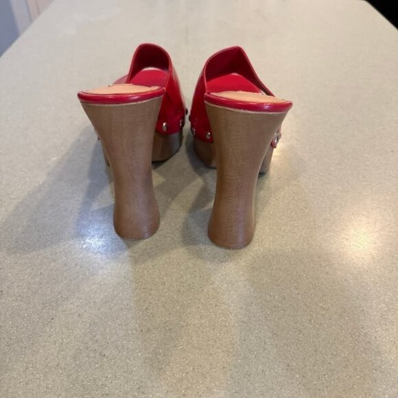 Steve Madden Red Sandals - Picture 3 of 4